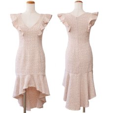 画像18: 残りわずか！【SALE30％OFF】【SMLサイズ/3カラー】ツイード マーメイドライン ミディアム丈 フリルショルダー Vネック タイト ミニドレス キャバドレス  (18)