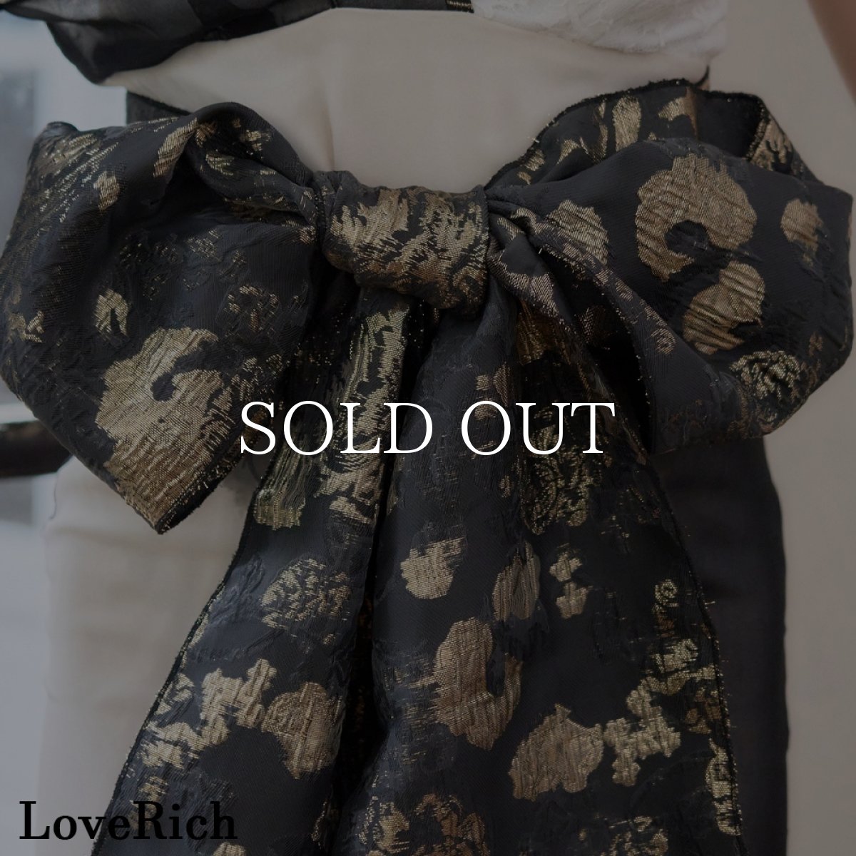 画像9: 送料無料！【高級ライン】【2点セット】ワンショル モノトーン シフォン レース アシンメトリー 花柄 スリット 豪華 帯 花魁 着物 ドレス コスプレ ハロウィン キャバドレス (9)